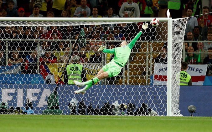 Image for “The Save Was World Class” – Pundit Raves About This Everton Man