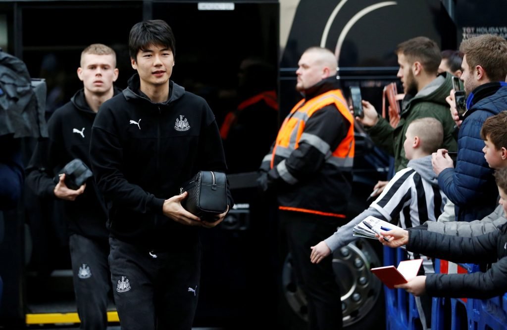 Newcastle United's Ki Sung-Yueng arrives at The Crown Oil Arena for FA Cup - Third Round tie v Rochdale
