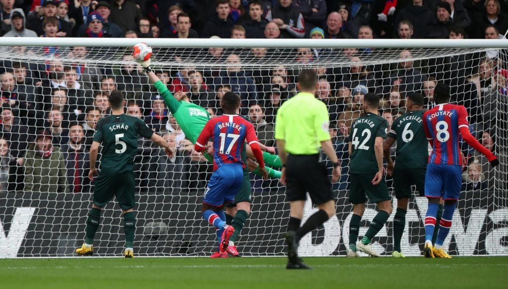 Newcastle United's Martin Dubravka in action vs Crystal Palace