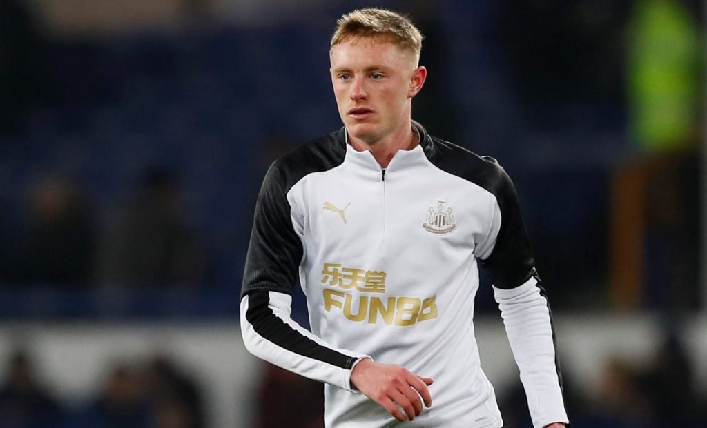Newcastle United's Sean Longstaff during the warm up before the Everton match