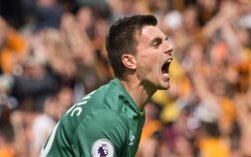Image for Jakupovic Delighted With Penalty Stops