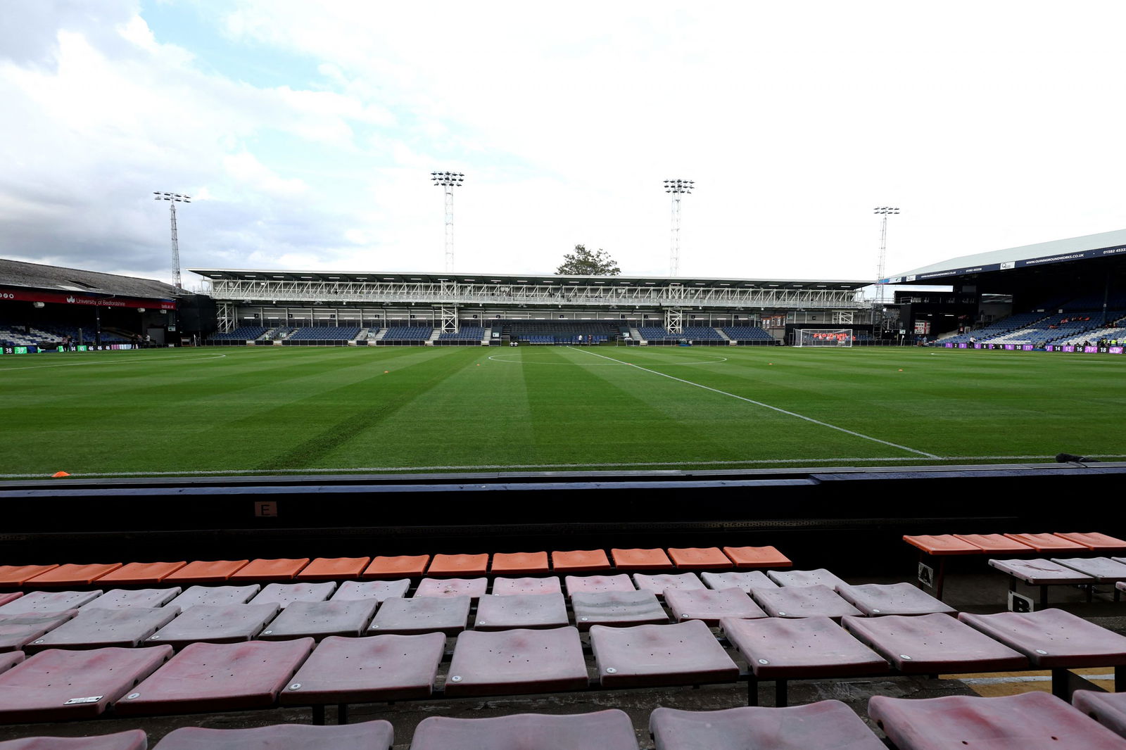 Luton Town V Burnley – Team Sheets Revealed - Vital Luton Town