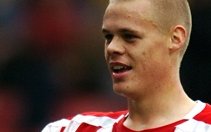 Image for Pulis: Shawcross is staying at Stoke