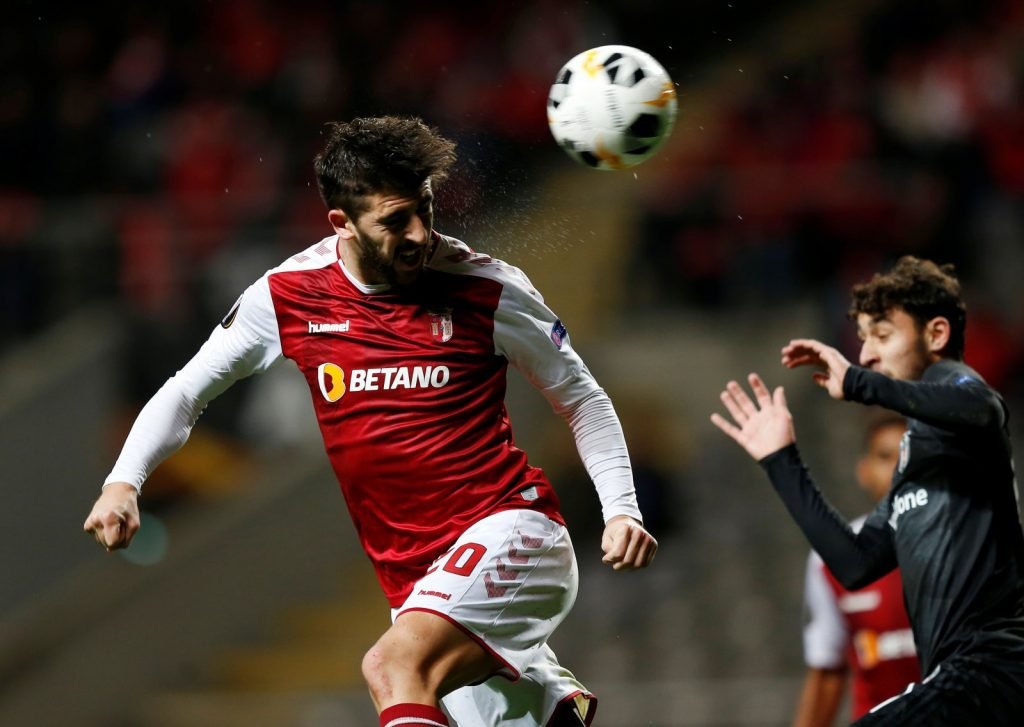 S.C. Braga's Paulinho in Europa League - Group Stage action v Besiktas