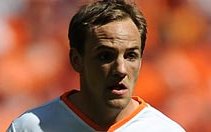 Image for Blackpool sign striker