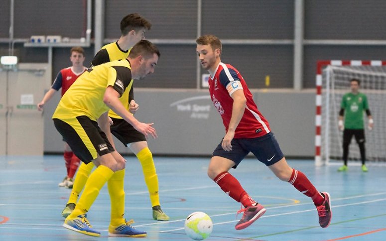 Image for Late setback for York City Futsal’s Robbie Bettson and England